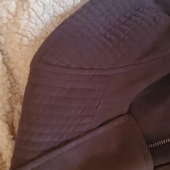 H&M Short Gray Jacket, size 10 - Picture 5 of 5